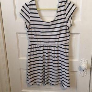 Casual Black and White Striped Dress